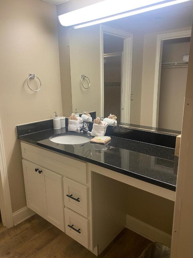 River Place Condos #304 2Bd 鸽子谷 外观 照片